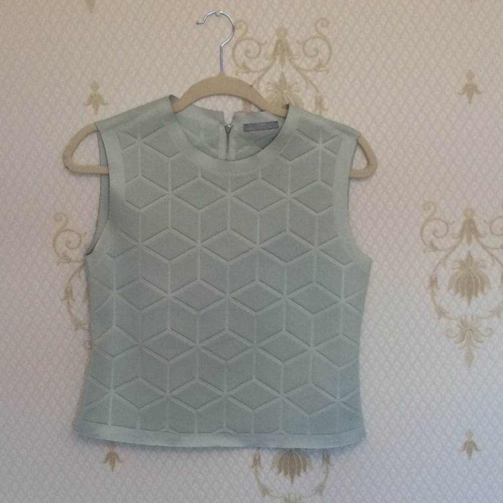 Zara Basic sleeveless top - Never worn-